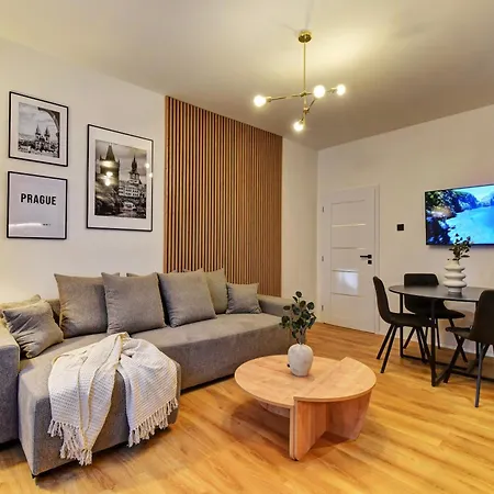 Long Street Deluxe Suite Apartment Prague Exterior photo